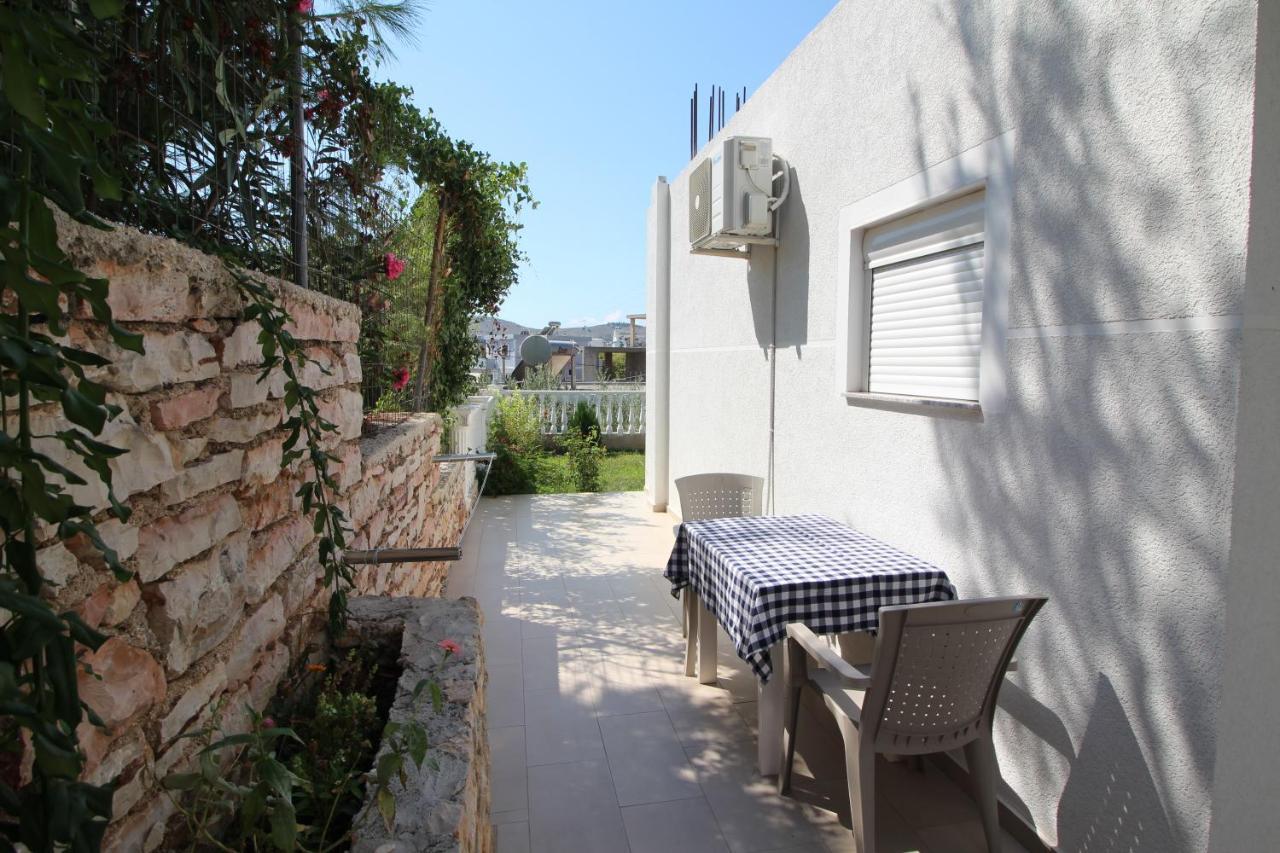 Vila Taku Ksamil Exterior photo